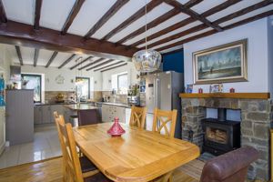 Photo 32- click for photo gallery